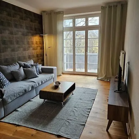 Gemutliche Ferienwohnung Citynah Apartment *
